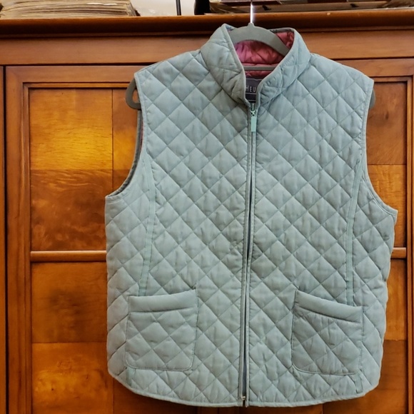 Van Heusen Jackets & Blazers - Van Heusen Green Vest Size Mefium